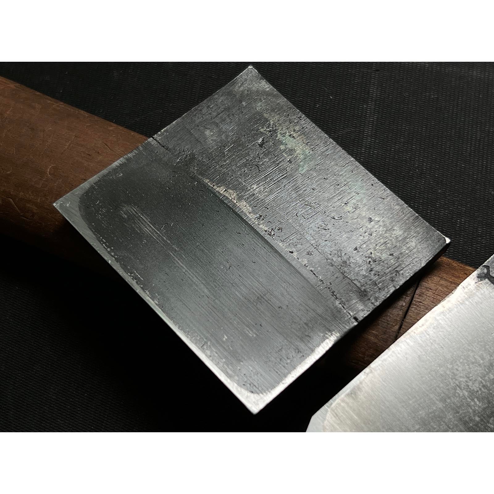 Lightly used Senju Smoothing Plane (Kanna) With New Koyoshiya dai  中古 千寿 東京製 小吉屋台 仕上げ鉋 70mm