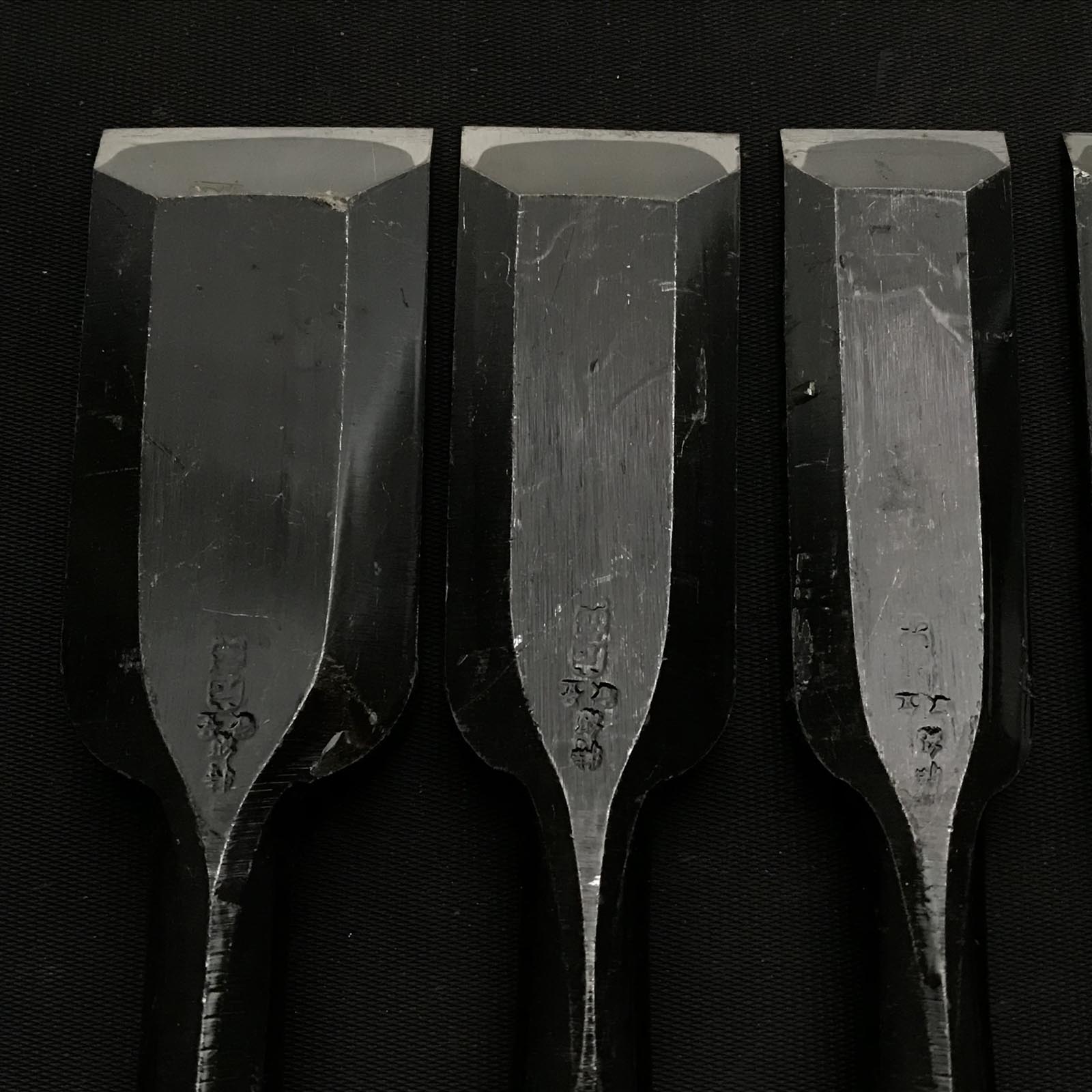 旧蔵 平町俊久型 ノミセット 掘り出し物 利久 平待追入鑿 7本組 平町のみ