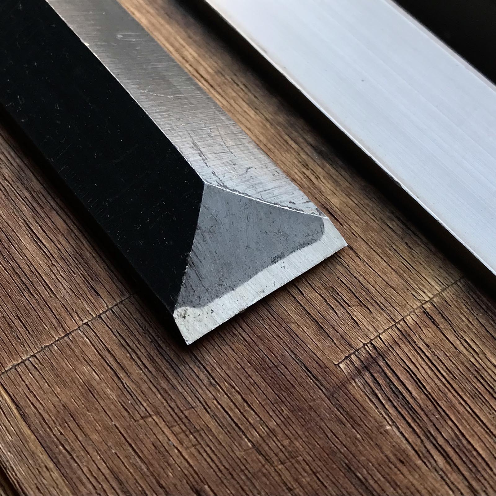 旧在庫 菊弘丸 鑿セット（大月のみ、本月のみ） 掘り出し物 菊弘丸 本突き組鑿 48,24mm