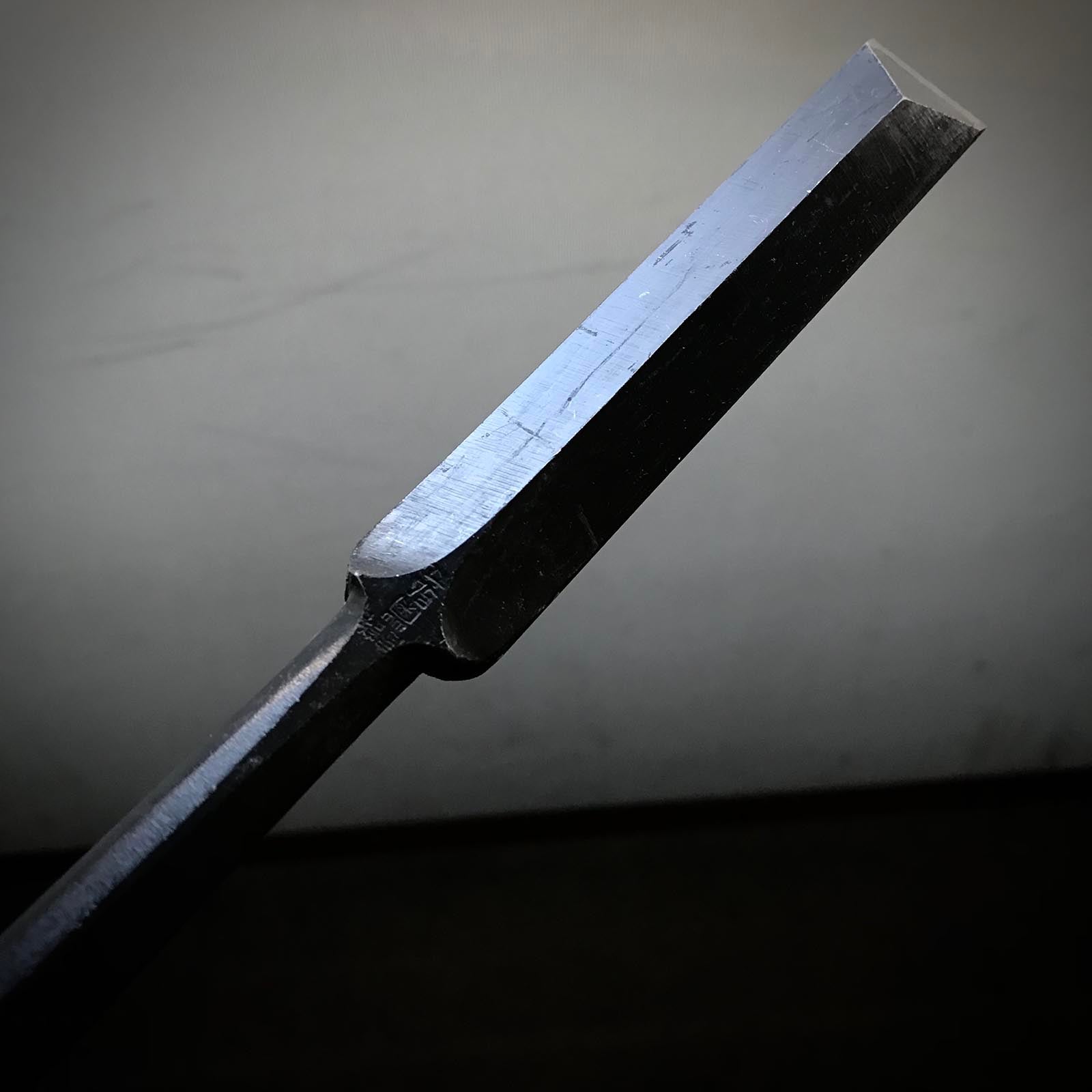 旧在庫 菊弘丸 鑿セット（大月のみ、本月のみ） 掘り出し物 菊弘丸 本突き組鑿 48,24mm