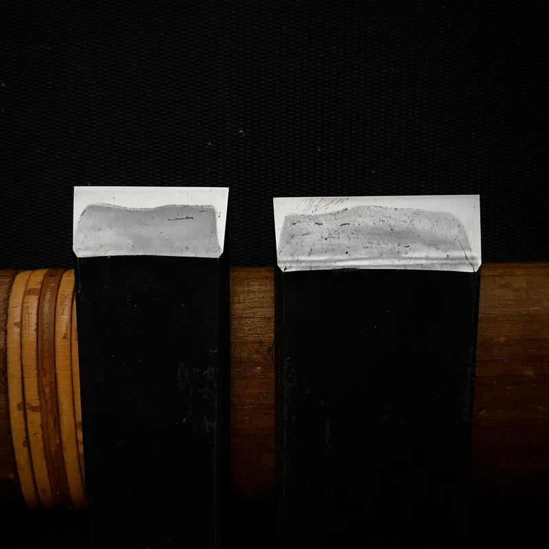Hidari Hisasaku 2rd Bench chisels Set with Saya 二代目左久作 特注 和鉄 角打追入鑿 2本セット 鞘付