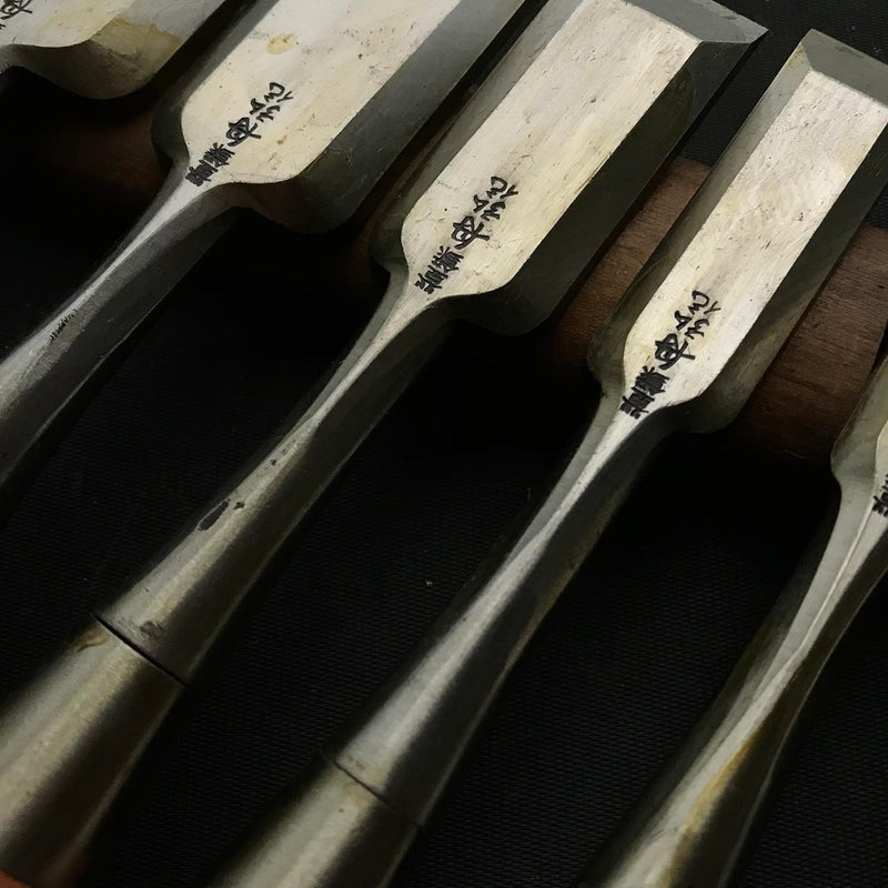 Funahiro Old stock Bench chisels set with Quadruple Ura 舟弘 追入10本組鑿 四つ裏 –  YAMASUKE KurashigeTools