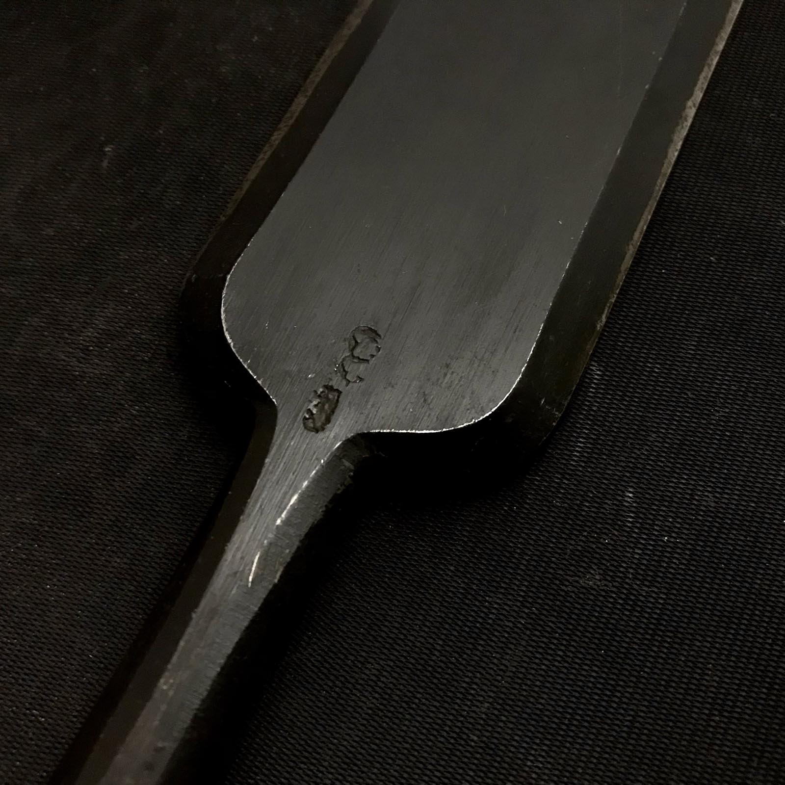 Old stock Yamahiro Paring chisels by Okayama Takeshi 岡山猛作 山弘 薄鑿 Usunomi 48mm