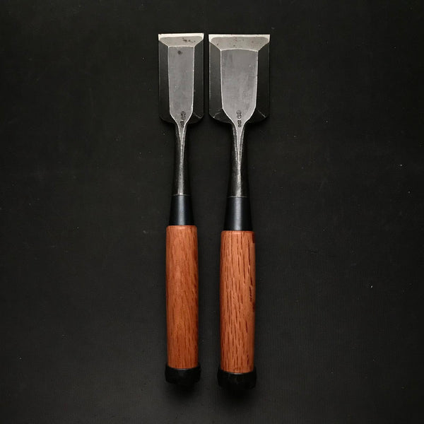 Old stock Kazuhiro Shorter Timber chisels by Endou Kazuo  掘出し物  遠藤一雄氏 かず弘 中叩鑿 36,48mm