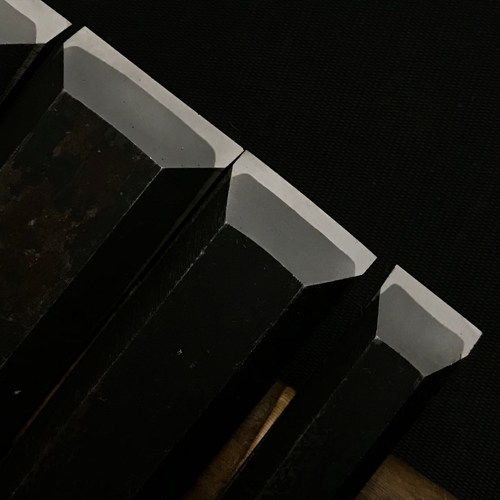 Kanetake Medium Timber chisels by Takahashi Norikazu 高橋典三作 カネ武 中叩鑿 Chu-Tatakinomi 15,24,30,36,42mm