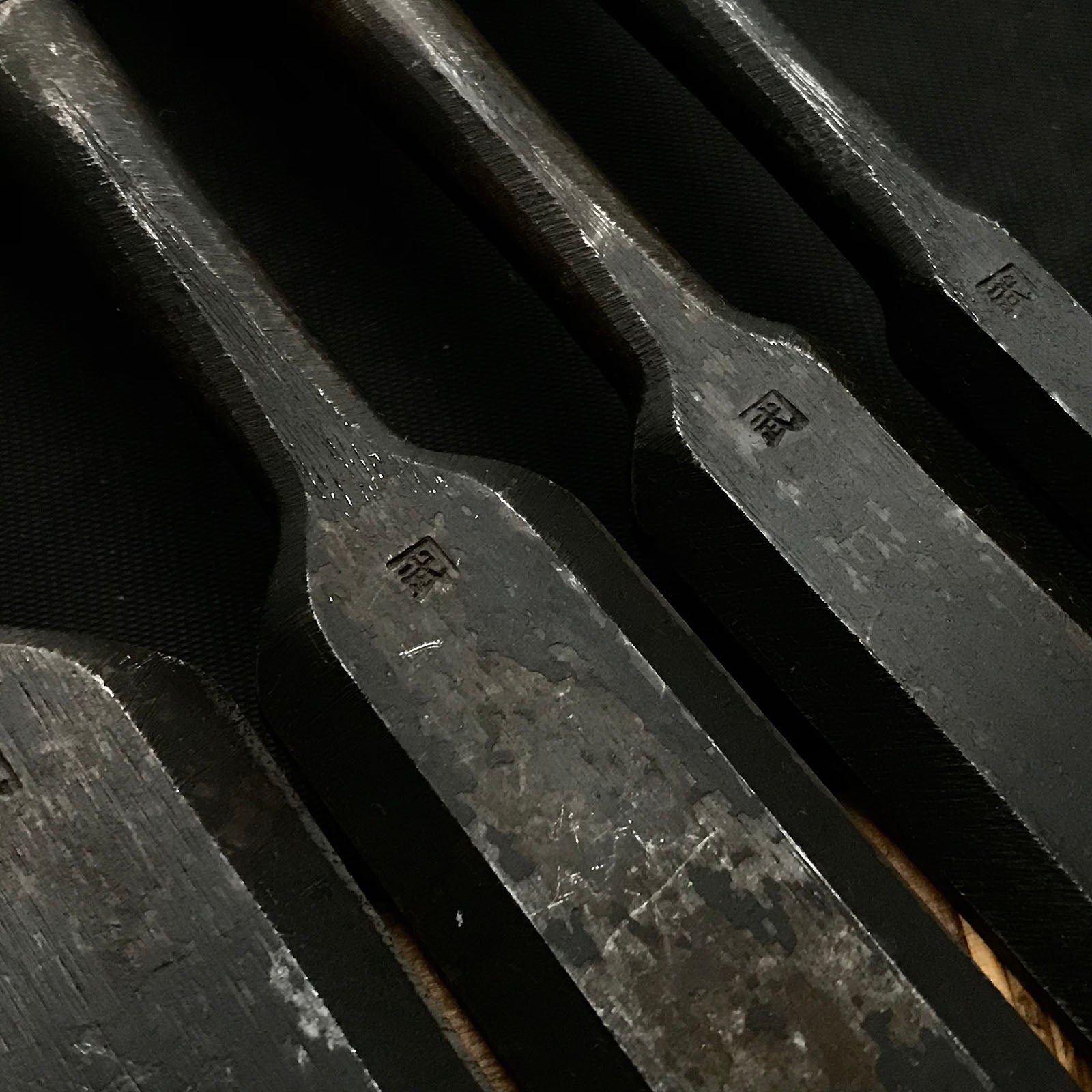 Kanetake Medium Timber chisels by Takahashi Norikazu 高橋典三作 カネ武 中叩鑿 Chu-Tatakinomi 15,24,30,36,42mm