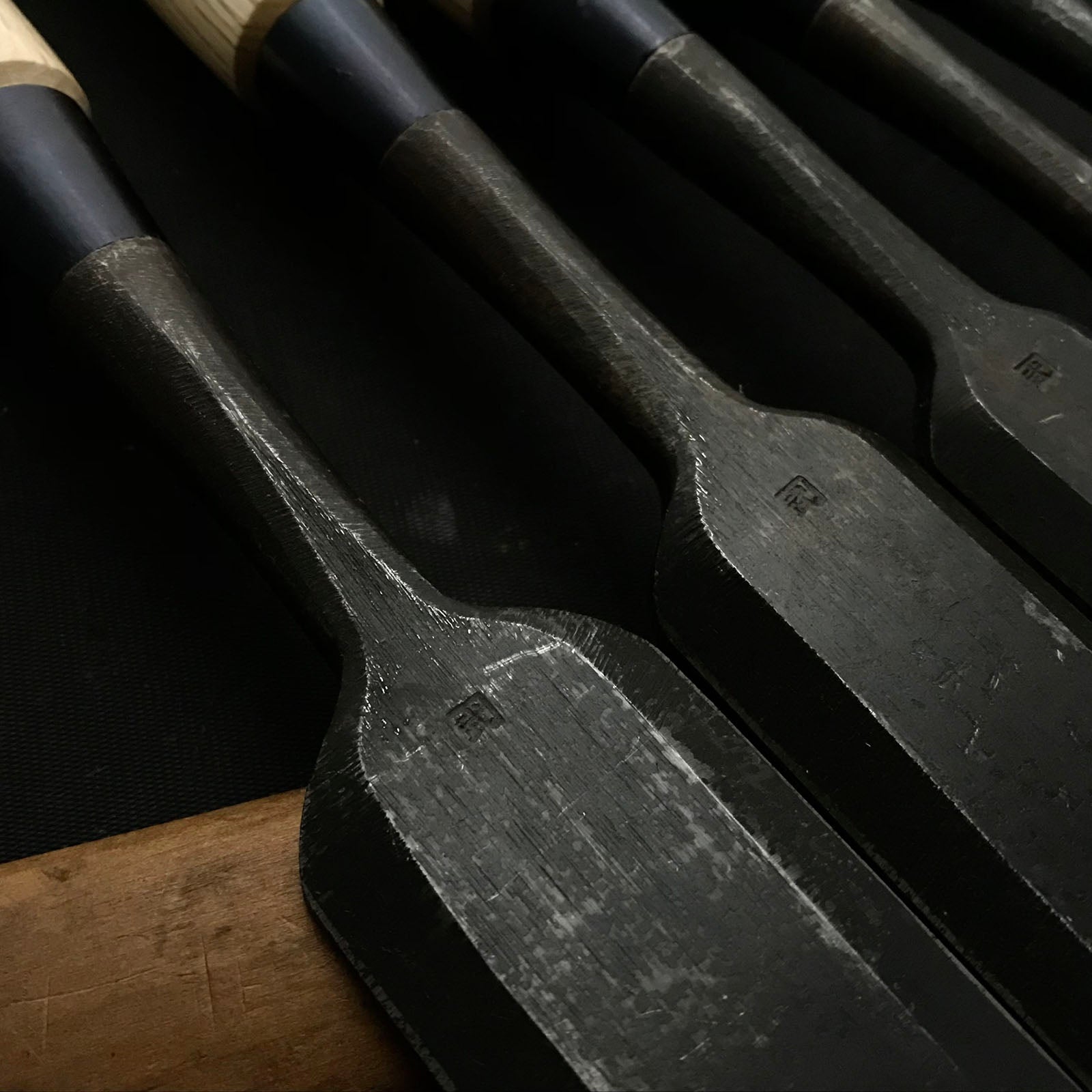 Kanetake Medium Timber chisels by Takahashi Norikazu 高橋典三作 カネ武 中叩鑿 Chu-Tatakinomi 15,24,30,36,42mm