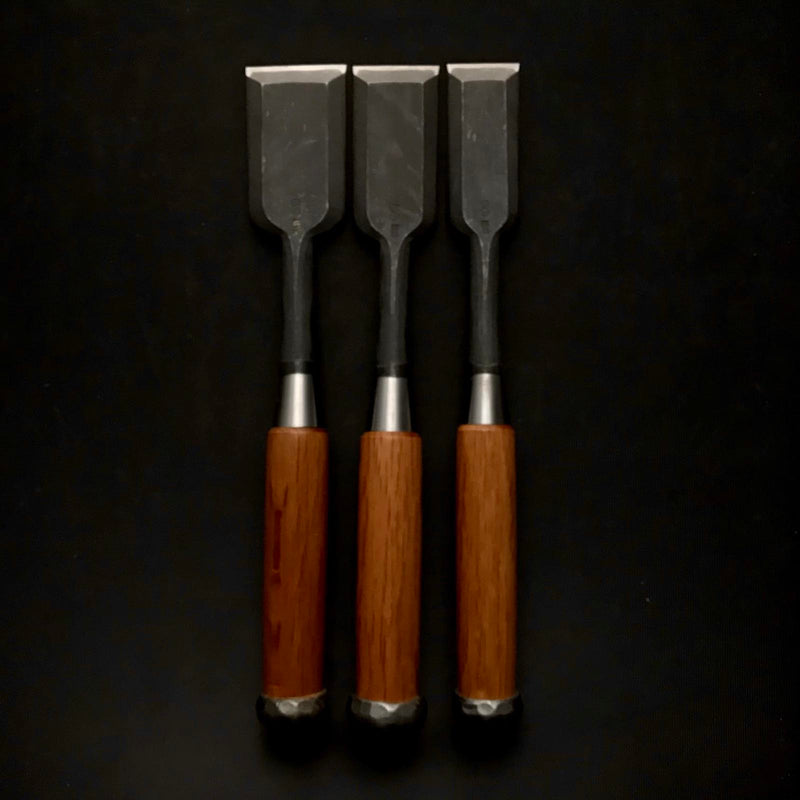 Tasai Shorter Timber chisels (Chu-Tatakinomi) with blue steel  田斎作 中叩鑿 30,36,42mm
