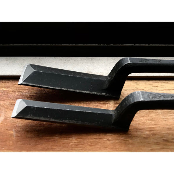 Old stock Yamahiro Trowel chisels set (Kote nomi) Dovetail type by Okayama Takeshi 掘出し物 岡山猛作 山弘 鏝鑿セット 鎬型 12,18mm