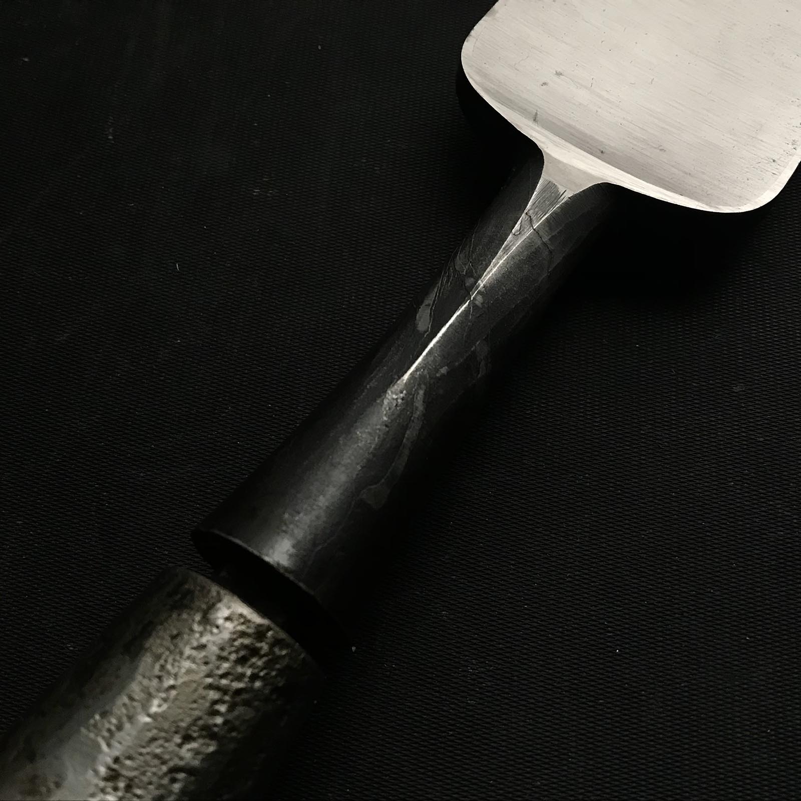 Old stock Kunikei 3rd Generations Special Timber chisels by Ikeda Yoshiro  掘出し物 無二 池田慶郎氏 三代目国慶作 叩鑿 48mm Tatakinomi