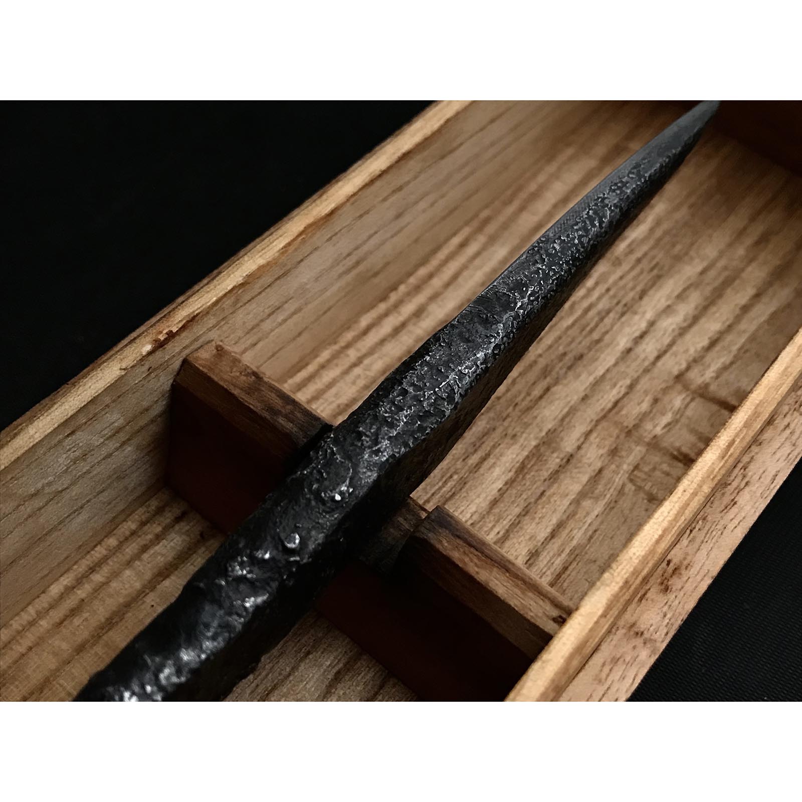 千代鶴是秀 瓢箪型裏 切出し小刀 Chiyotsuru Korehide Kiridashi Knives by Kurashige's C –  YAMASUKE KurashigeTools