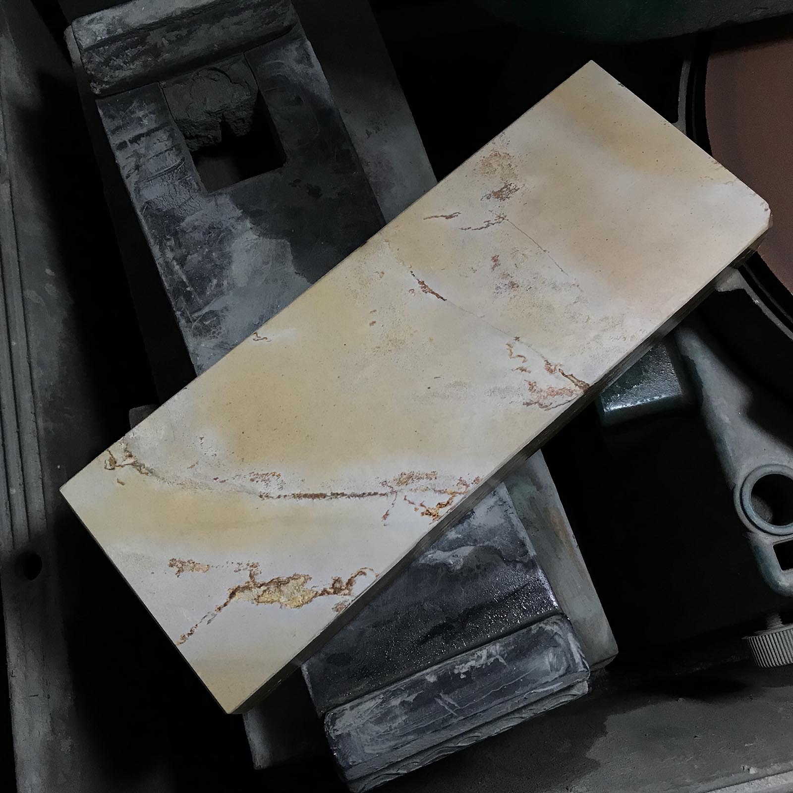 未知の鉱山 吹田 日本製 天然仕上砥石 道具 砥石 天然仕上砥石 山不明