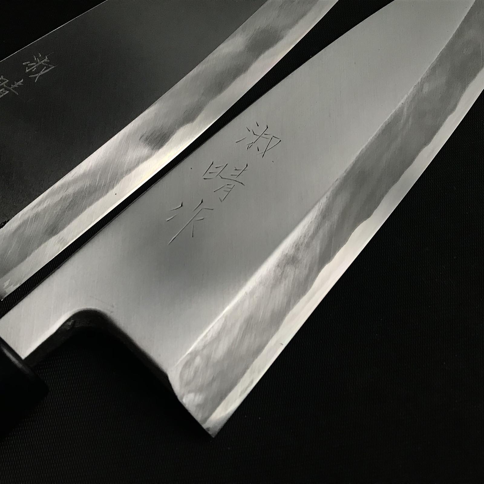 Toshiharu Deba Bocho With Blue steel #2  淑晴 青紙2号鋼 出刃包丁 195mm 210mm